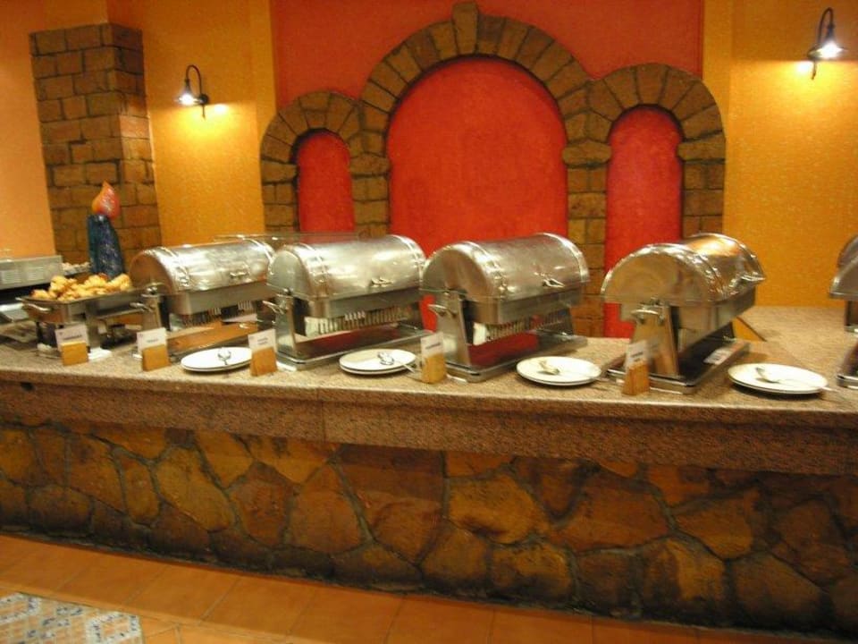 Frühstück - Würstchen, Gekochte eier, usw Ali Baba Palace Hotel