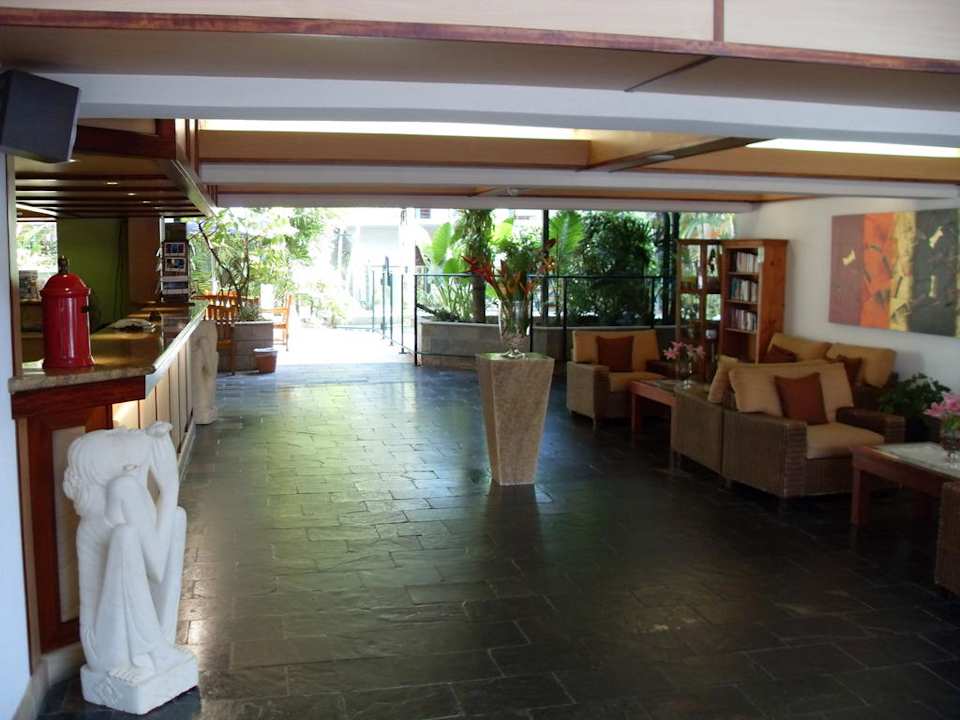 Rezeptionsbereich im Haupthaus Bay Village Tropical Retreat &  Apartments