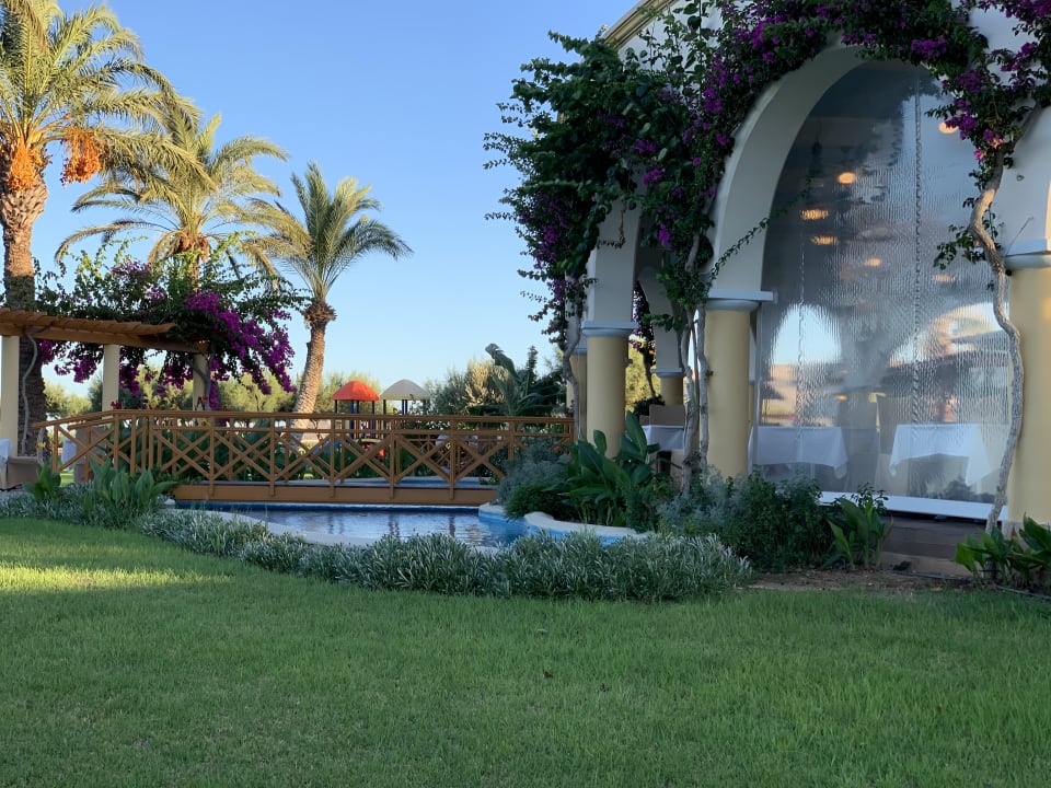 Außenansicht Atrium Palace Thalasso Spa Resort & Villas