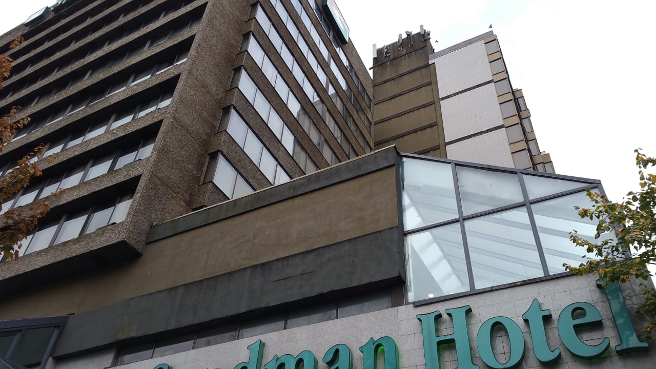 &ldquo;Außenansicht&rdquo; Sandman Hotel Vancouver City Centre (Vancouver) • HolidayCheck (British Columbia