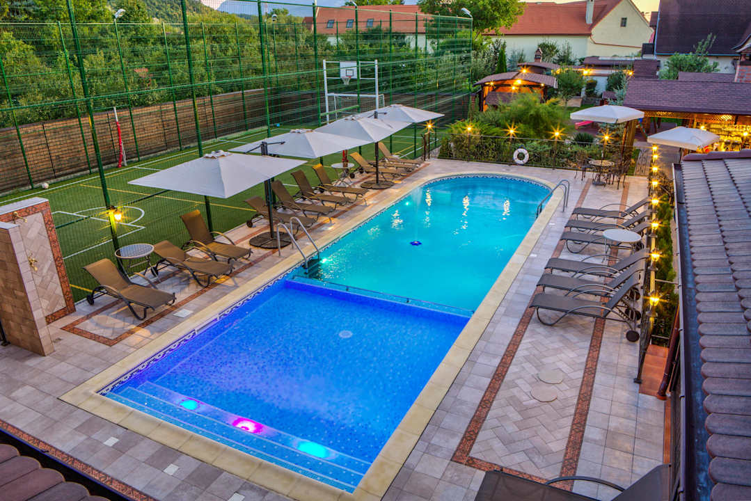 Pool Conacul Ambient