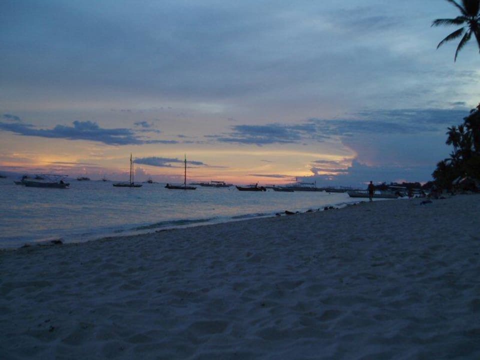 Alona Beach Henann Resort