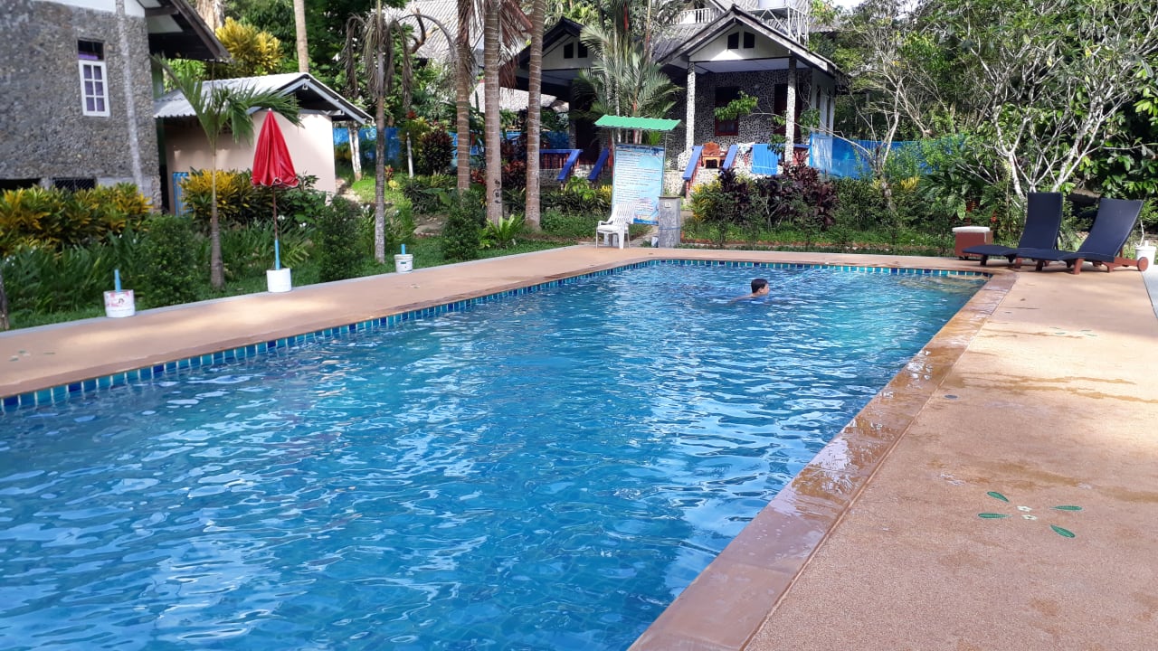 Pool Tree Top River Huts