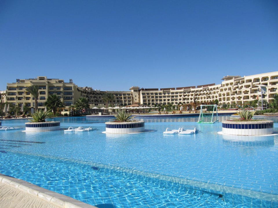 Poolanlage Steigenberger ALDAU Beach Hotel