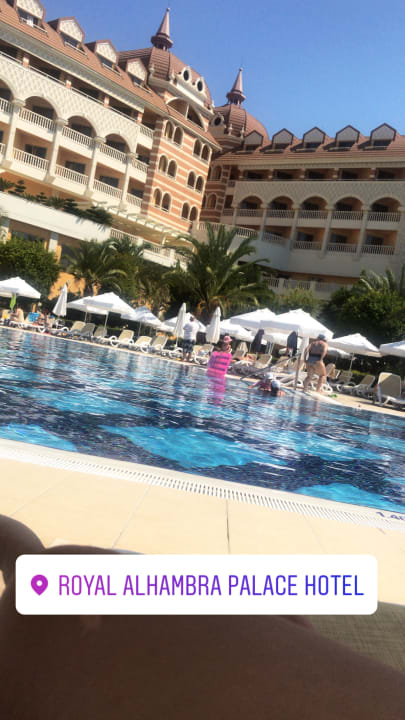 Pool Royal Alhambra Palace