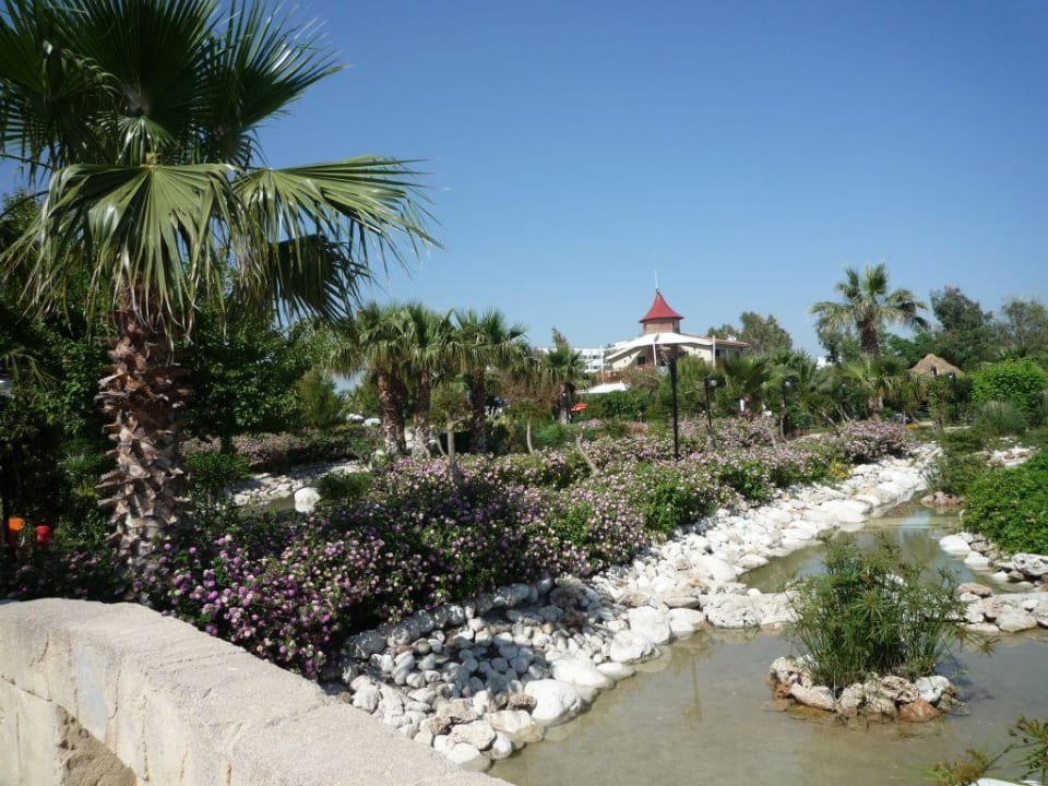 Außenanlage Bella Resort & Spa