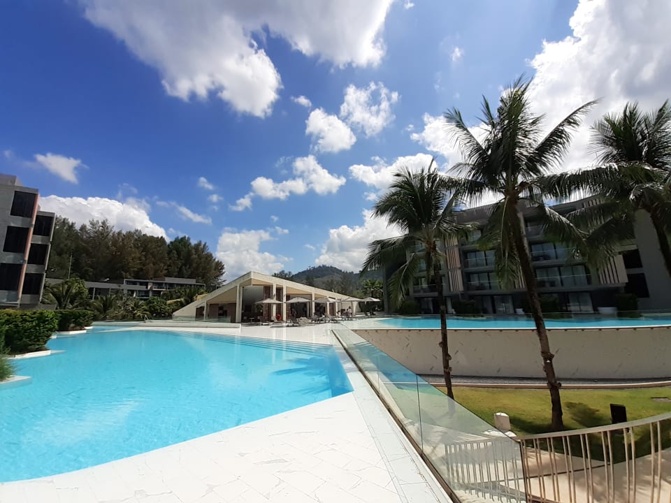 Pool La Vela Khao Lak