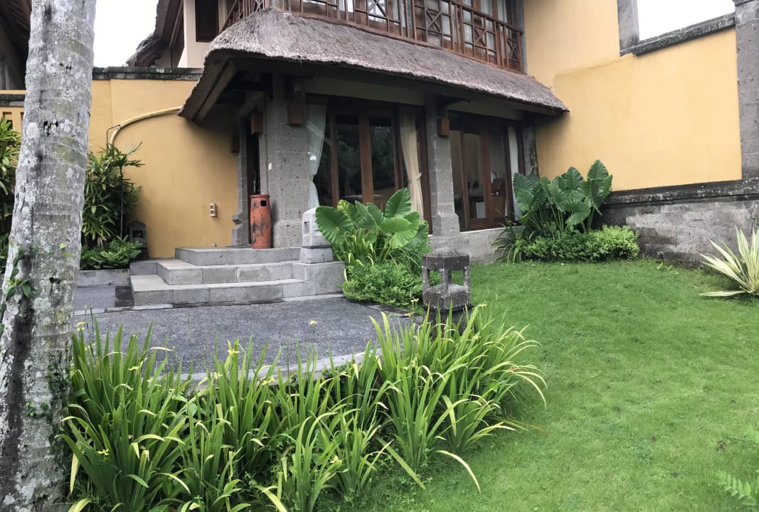 Villa, aussenansicht  Kamandalu Ubud