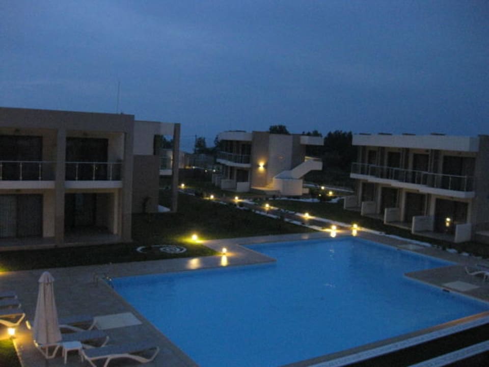 Am Abend Alea Hotel & Suites