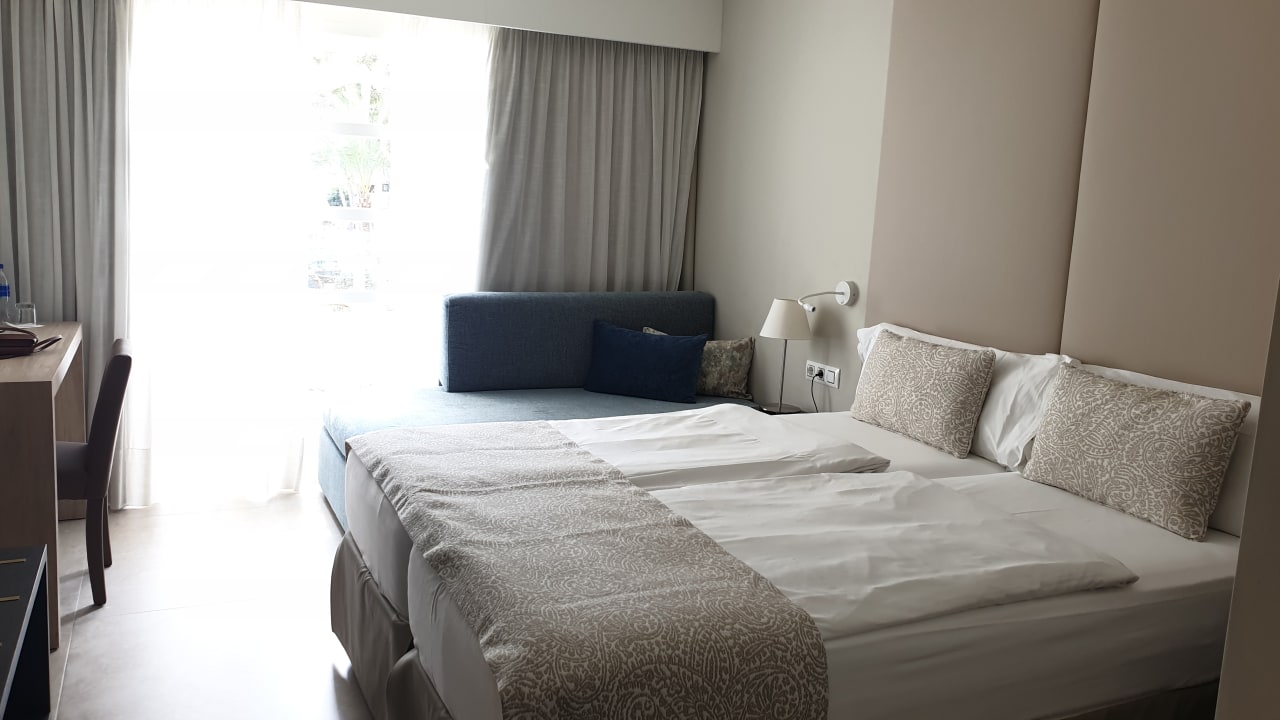 Zimmer allsun Hotel Bella Paguera