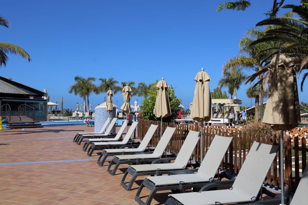 Pool H10 Playa Meloneras Horizons Collection