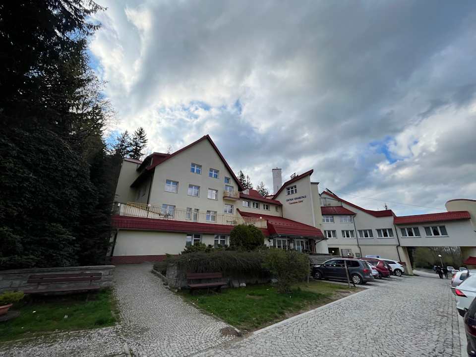 Außenansicht Klinika Młodości Medical SPA