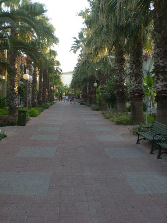 Die weitläufige Anlage VONRESORT Golden Beach