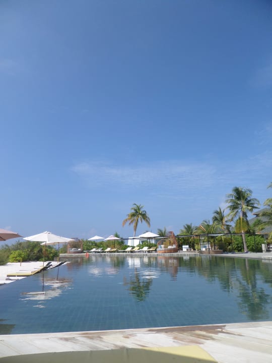 Pool NH Collection Maldives Havodda Resort