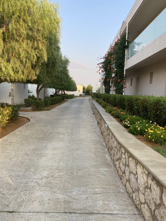 Gartenanlage Sandy Villas Resort