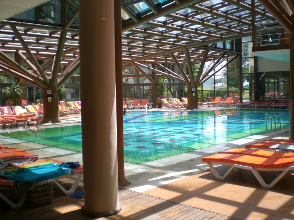 Basen kryty Limak Limra Hotel & Resort