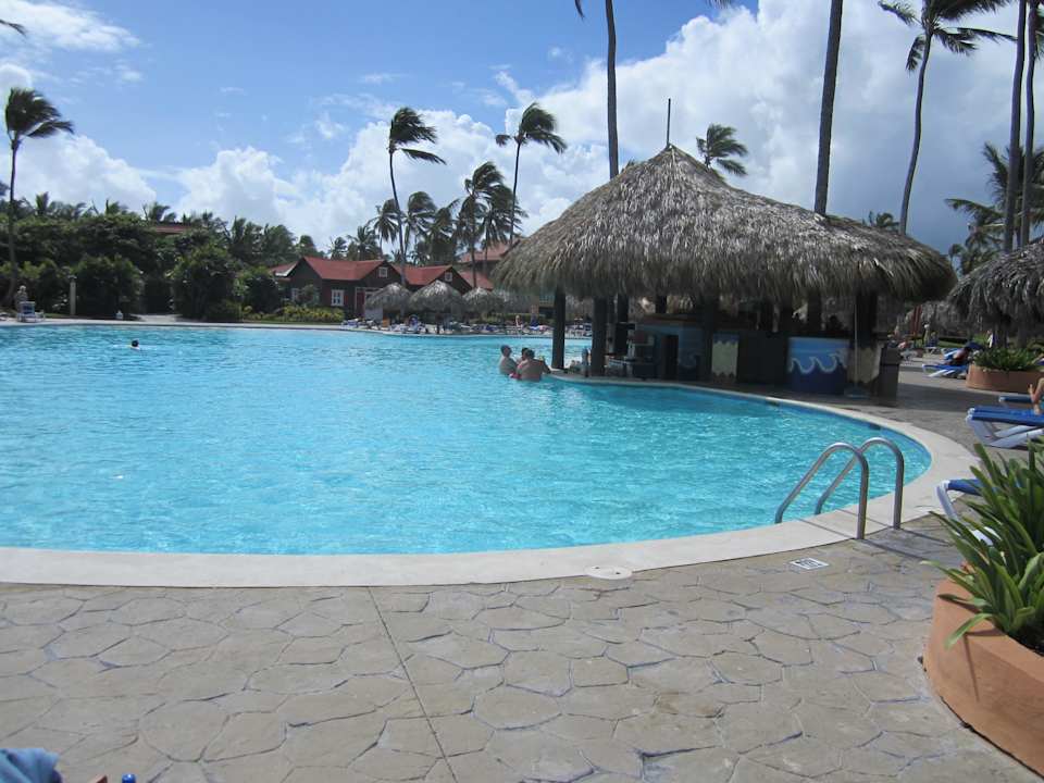 Pool Punta Cana Princess All Suites Resort & Spa