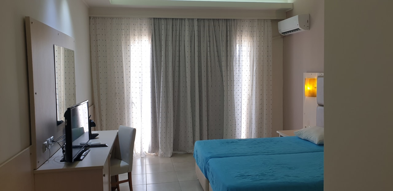 Zimmer Hotel Kouros Palace