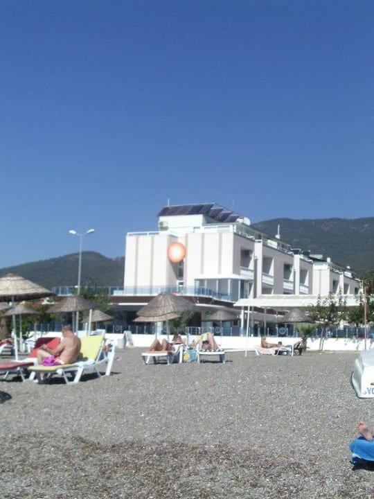 Vom Meer zum Hotel Dogan Beach Resort & Spa