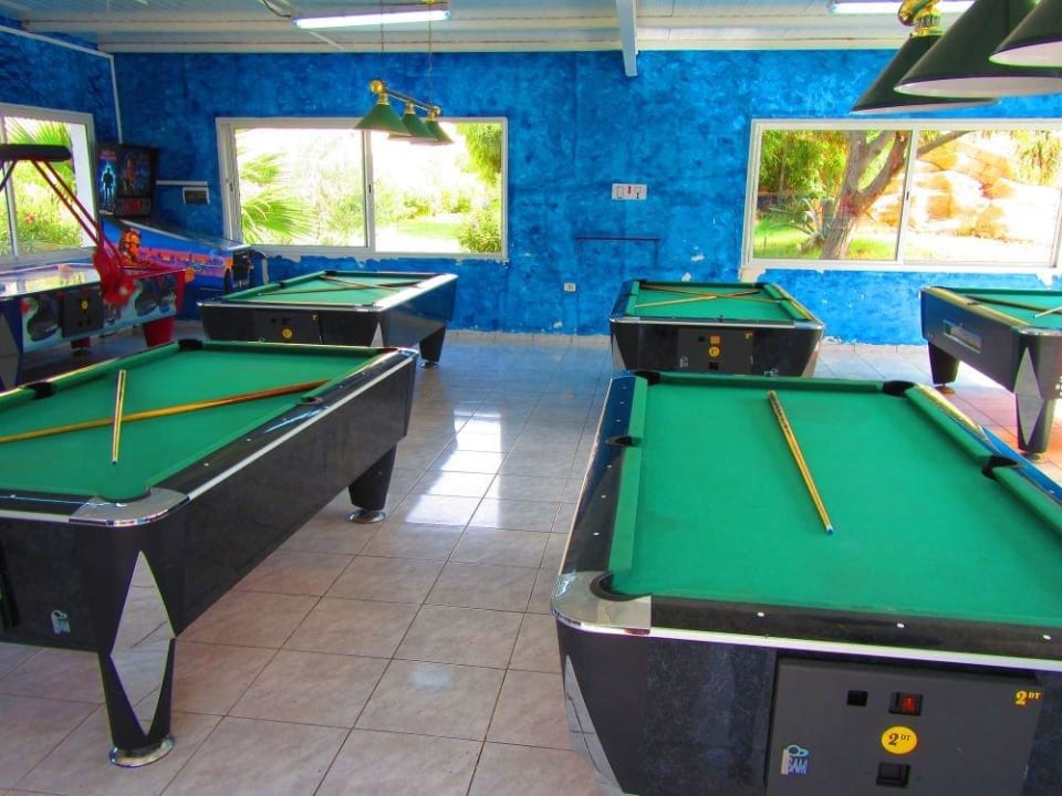 Kostenpflichtiges Billiard Houda Golf & Beach Club