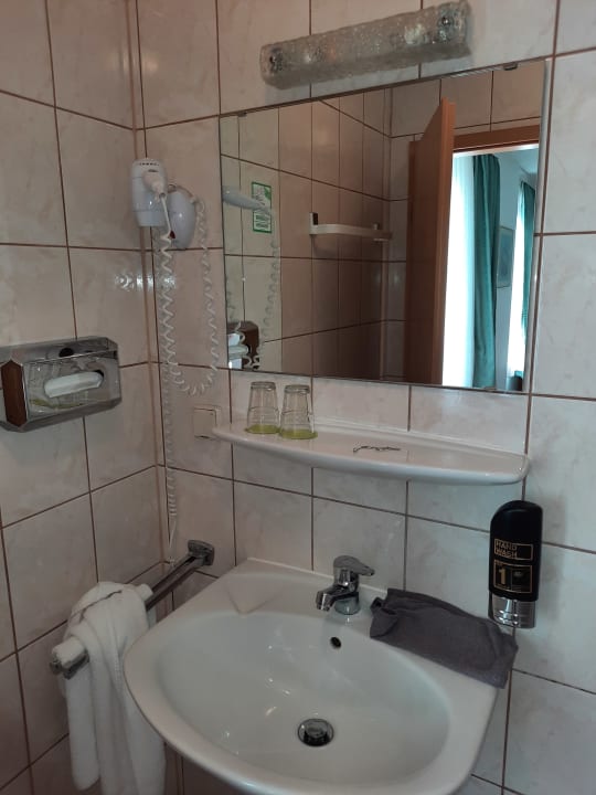 Zimmer Hotel Lindenhof