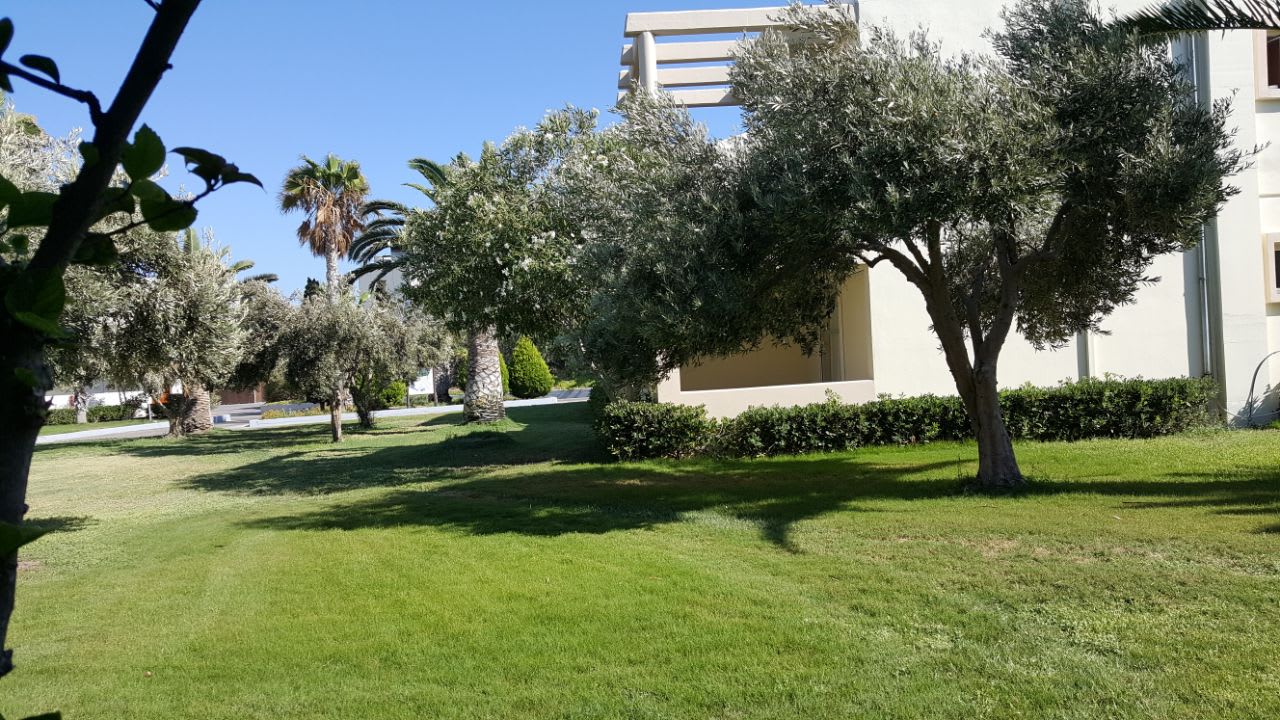 Gartenanlage Kipriotis Village Resort