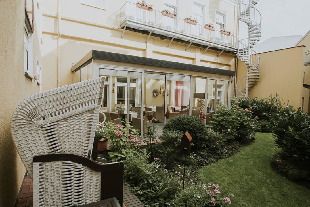 &quot;Garten&quot; Inselhotel Bruns (Norderney) • HolidayCheck