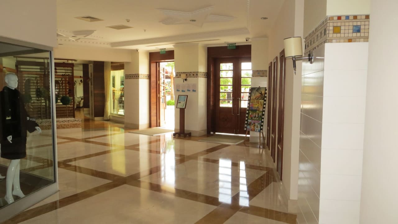 Lobby Saphir Resort & Spa
