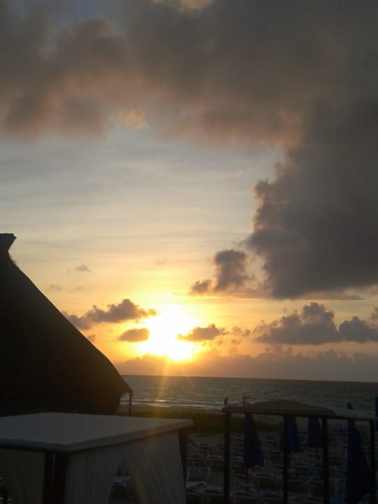 Sonnenaufgang! The Reef Playacar