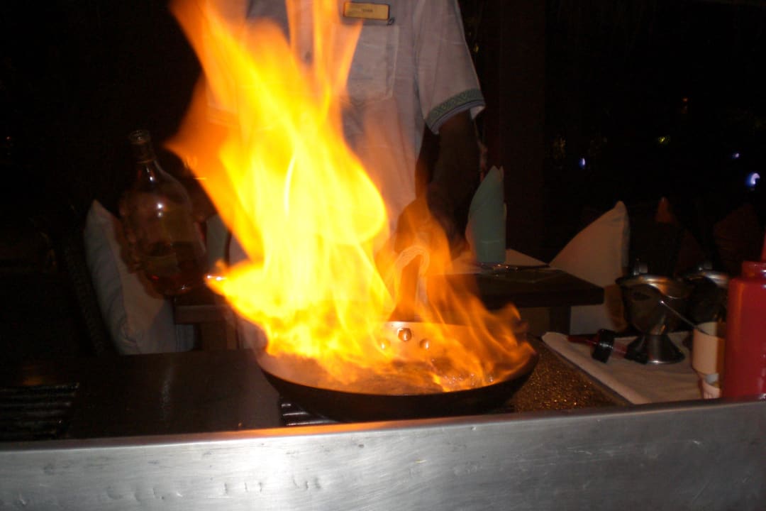 Barbecue Island Kuramathi Maldives