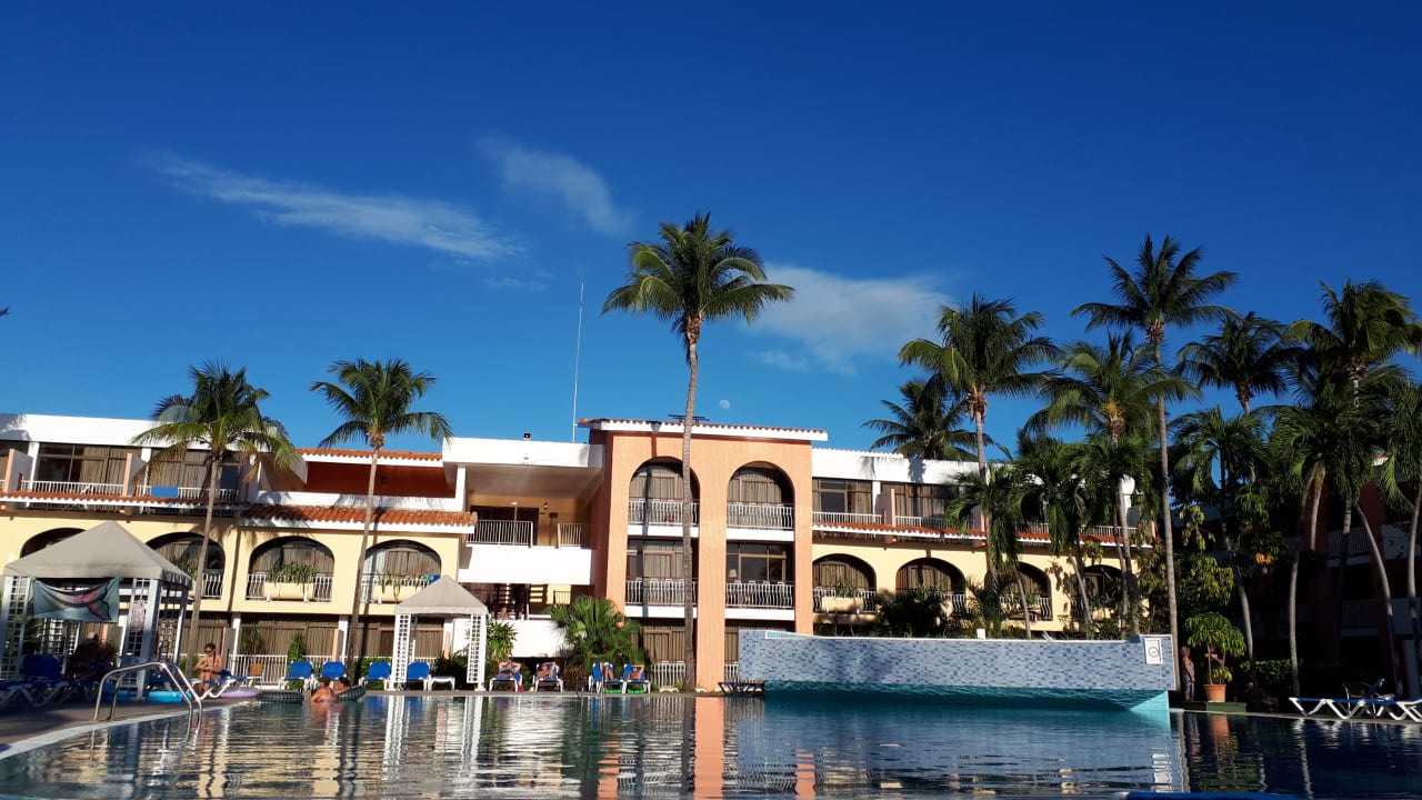 Pool Hotel Roc Barlovento