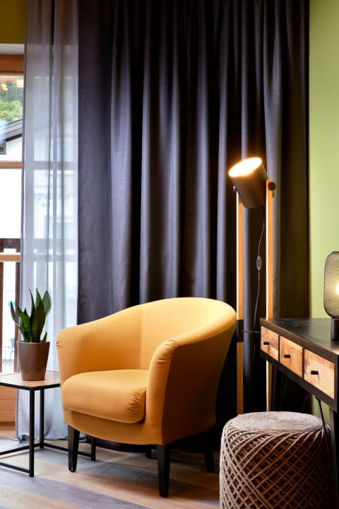 Zimmer ever.grün KAPRUN 