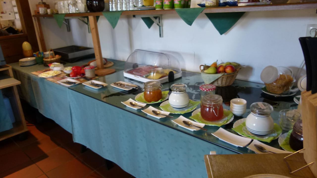 Frühstücks - Büffet Landhotel Storchenkrug