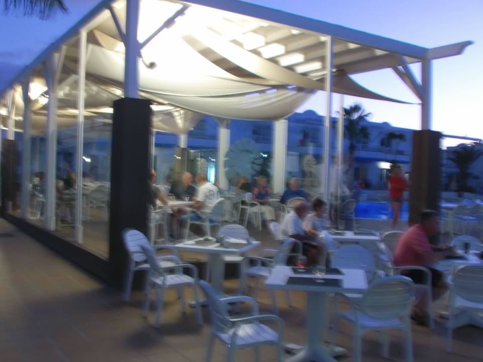 Das Aussenrestaurant Arena Beach
