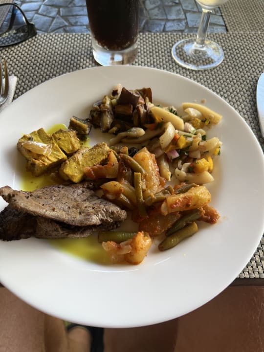 Gastro Jalsa Beach Hotel & Spa