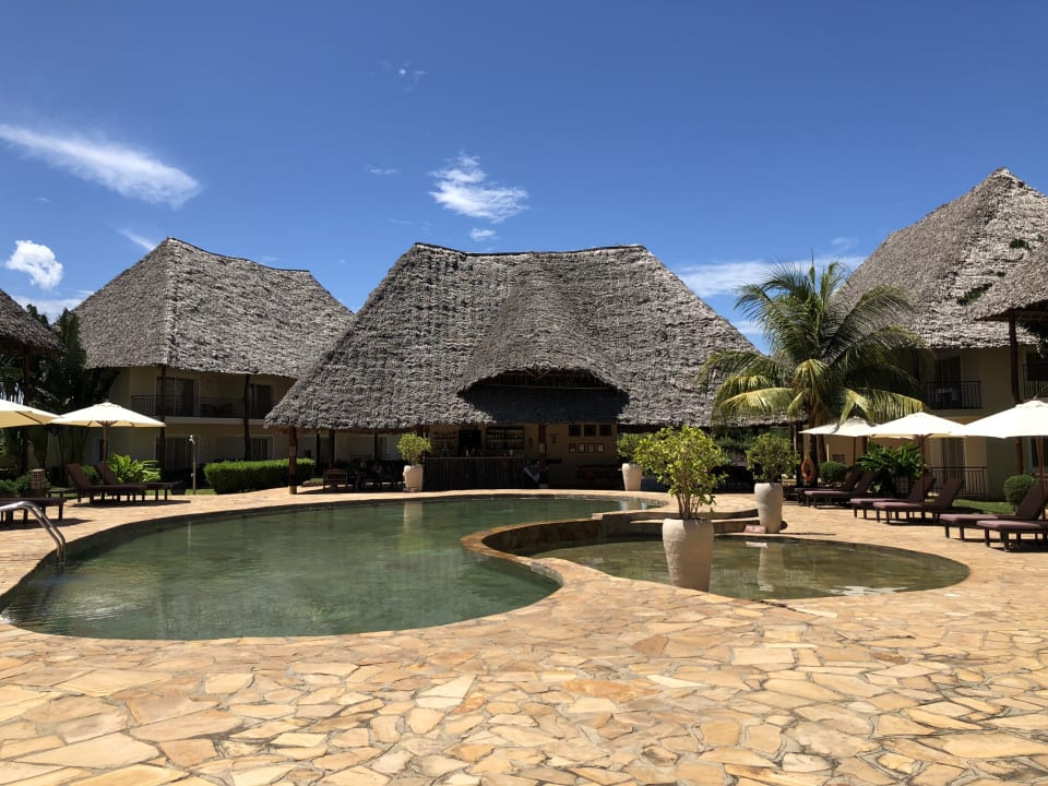 "Pool" TUI Blue Bahari Zanzibar (Pwani Mchangani) • HolidayCheck