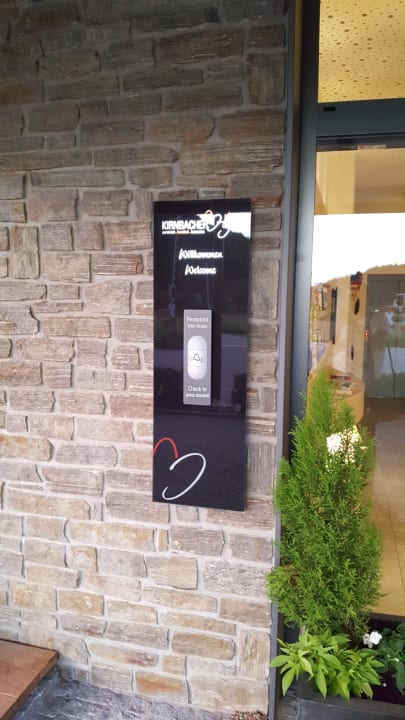 AUßen Hotel Kirnbacher Hof