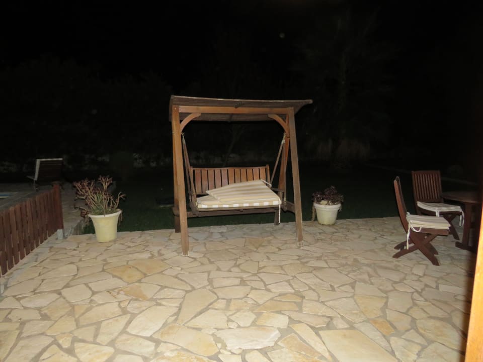 Gartenanlage Penelope Villas