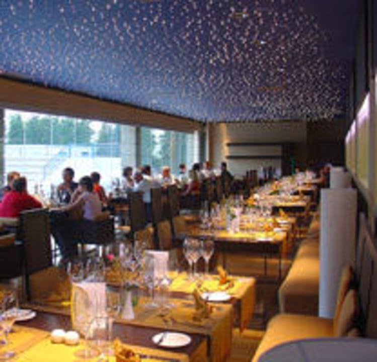 A La Carte Restaurant The Ixian Grand & All Suites