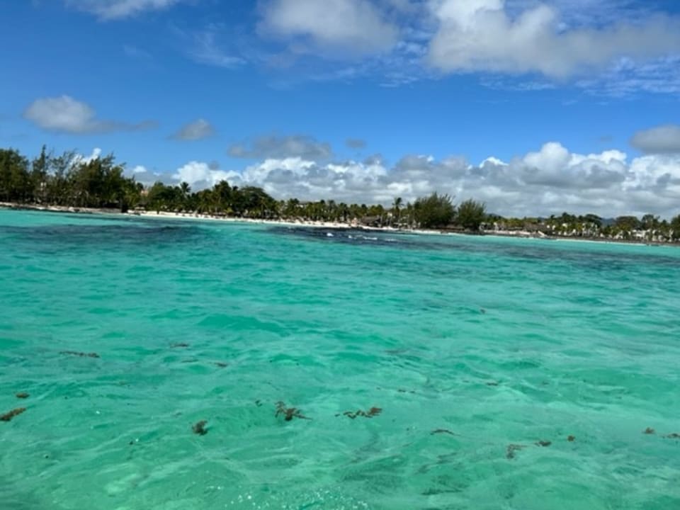 Strand Crystals Beach Resort Belle Mare, a member of Radisson Individuals