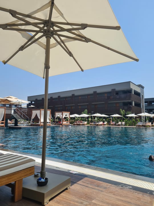 Pool Jacaranda Luxury Resort