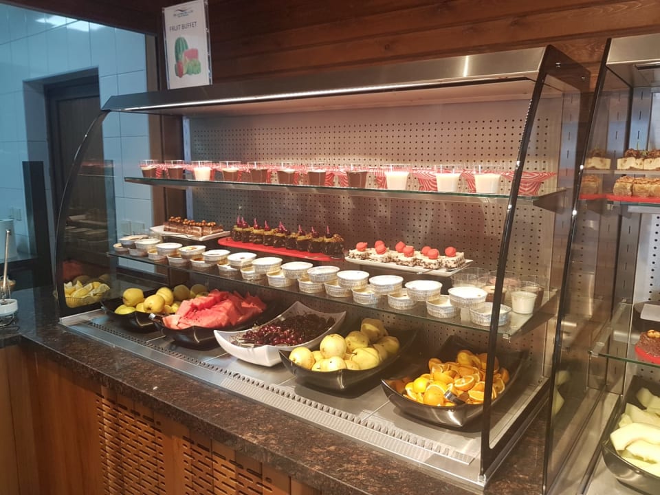 Gastro Quattro Beach Spa & Resort