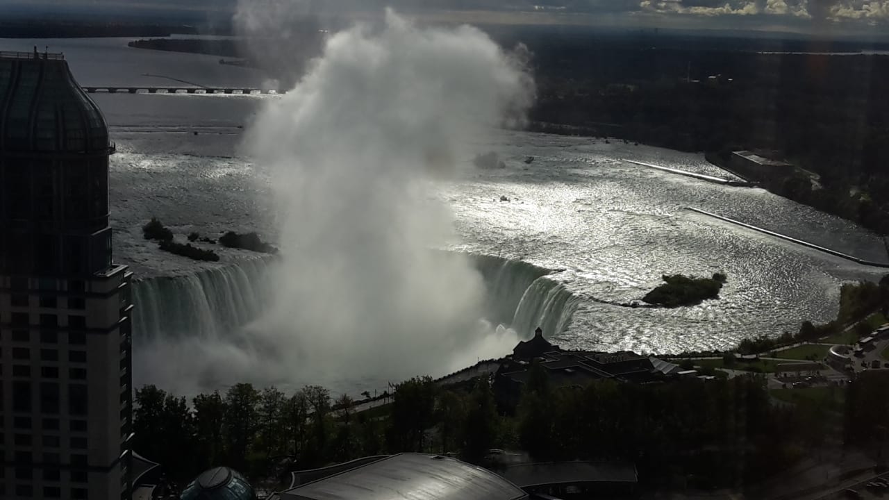 Ausblick 44. Etage, kanadische Fälle Hilton Niagara Falls / Fallsview Hotel & Suites