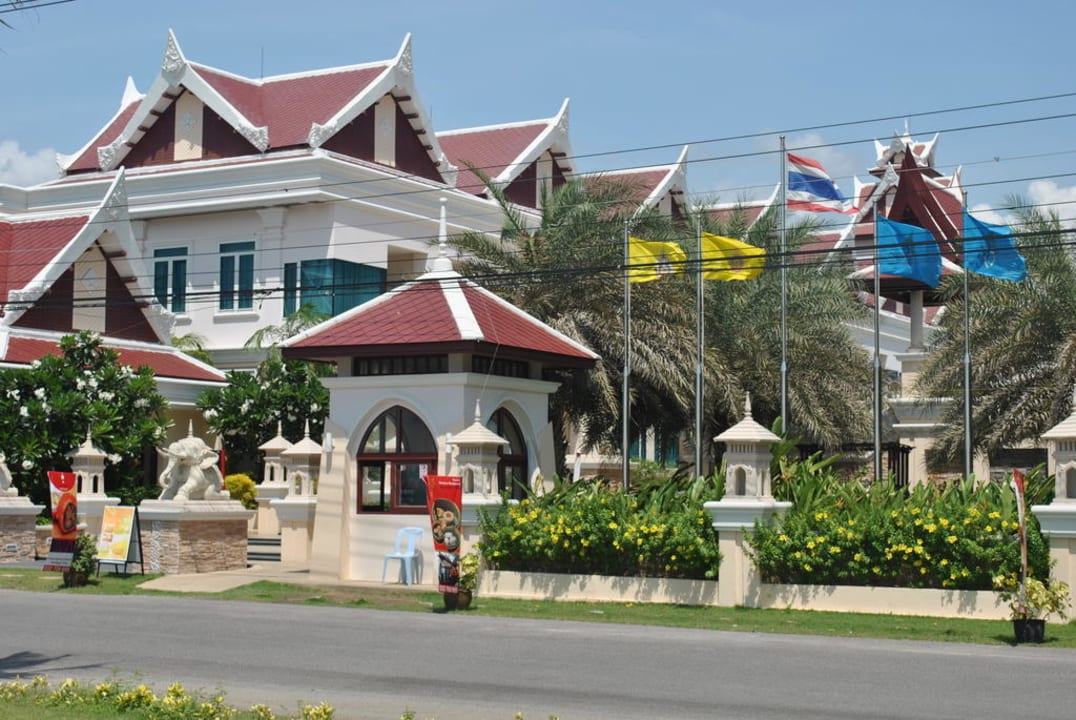 Ansicht vom Meer aus Hotel Grand Pacific Sovereign Resort & Spa