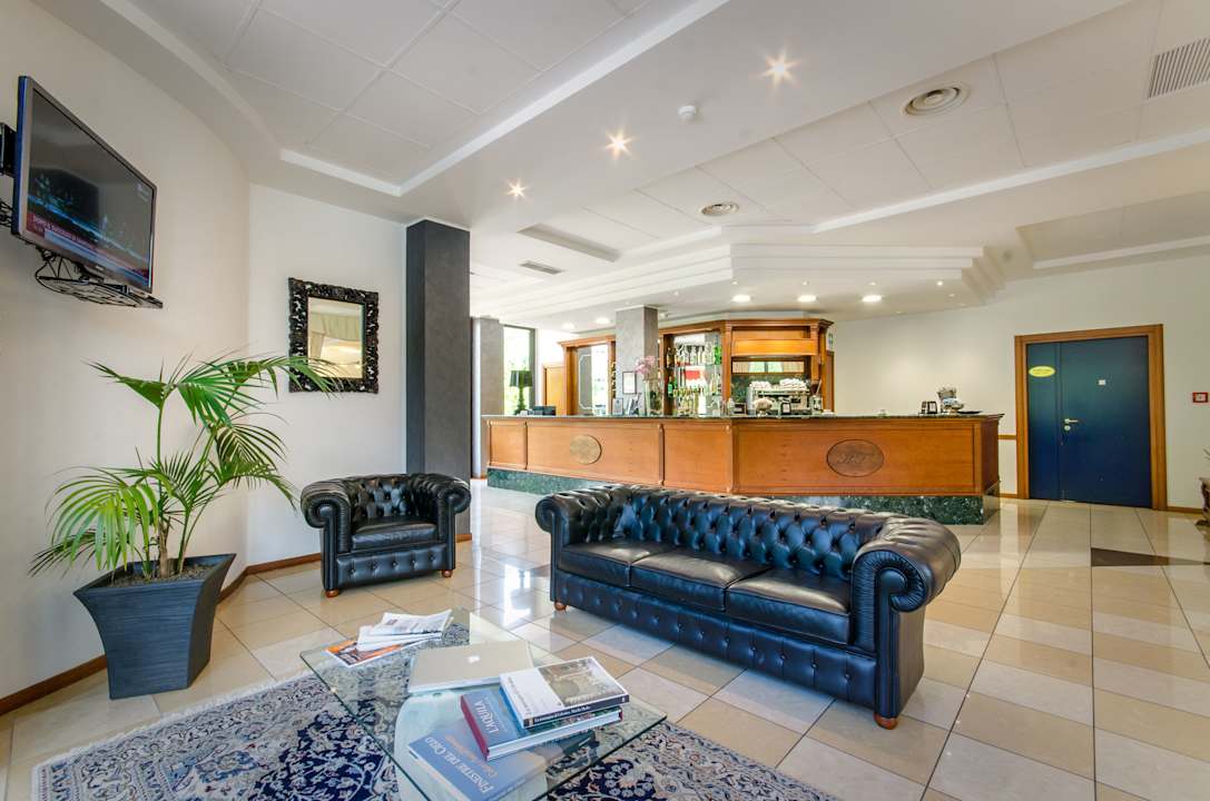 Lobby Hotel Federico II