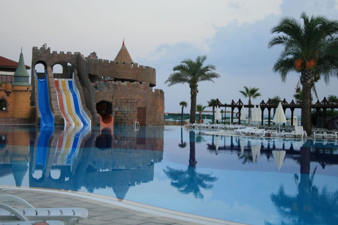 Abend am Pool TUI BLUE Palm Garden