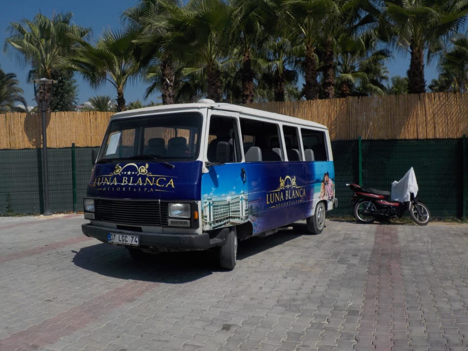 Shuttlebus Luna Blanca Resort & Spa