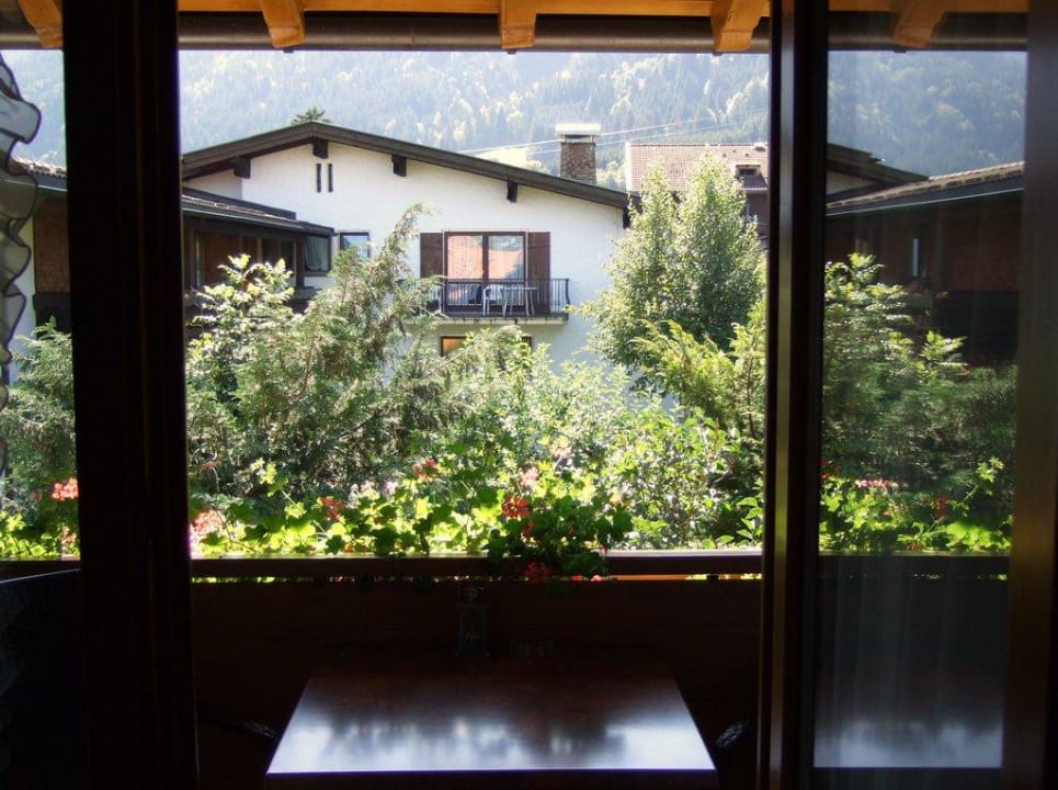 Blick auf den Balkon Haus Enzian