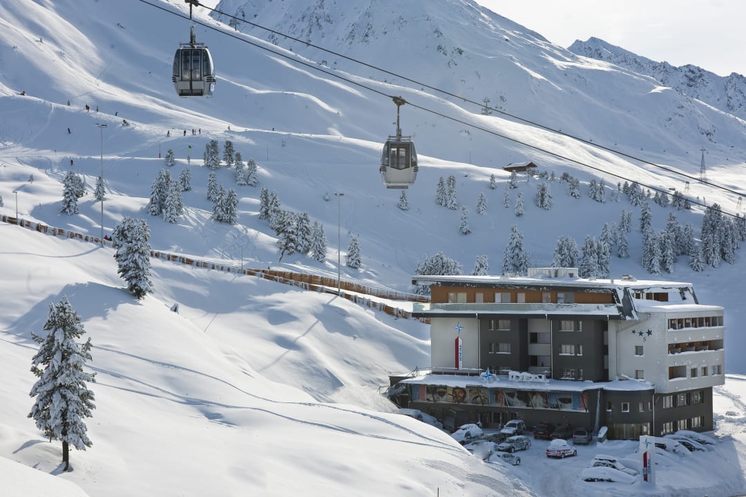 Außenansicht Hotel Ideal