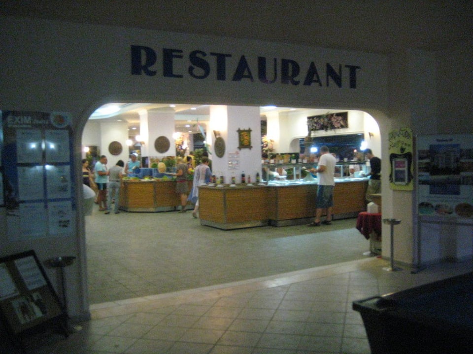 Restaurant Club Turtas Beach Hotel